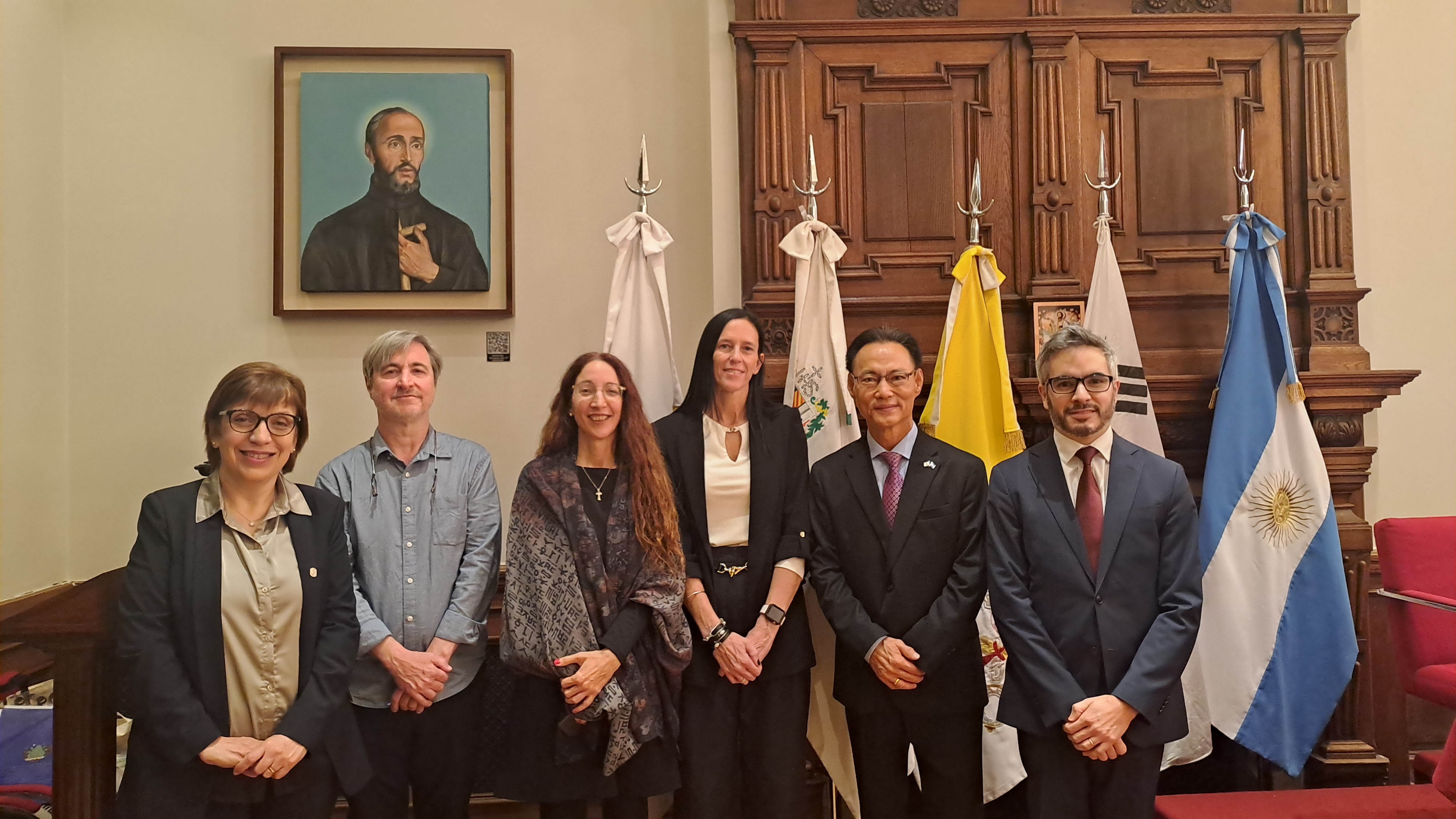 Se inaugura RECAL, la red latinoamericana de estudios coreanos, con presencia del Embajador Lee (29 de abril)